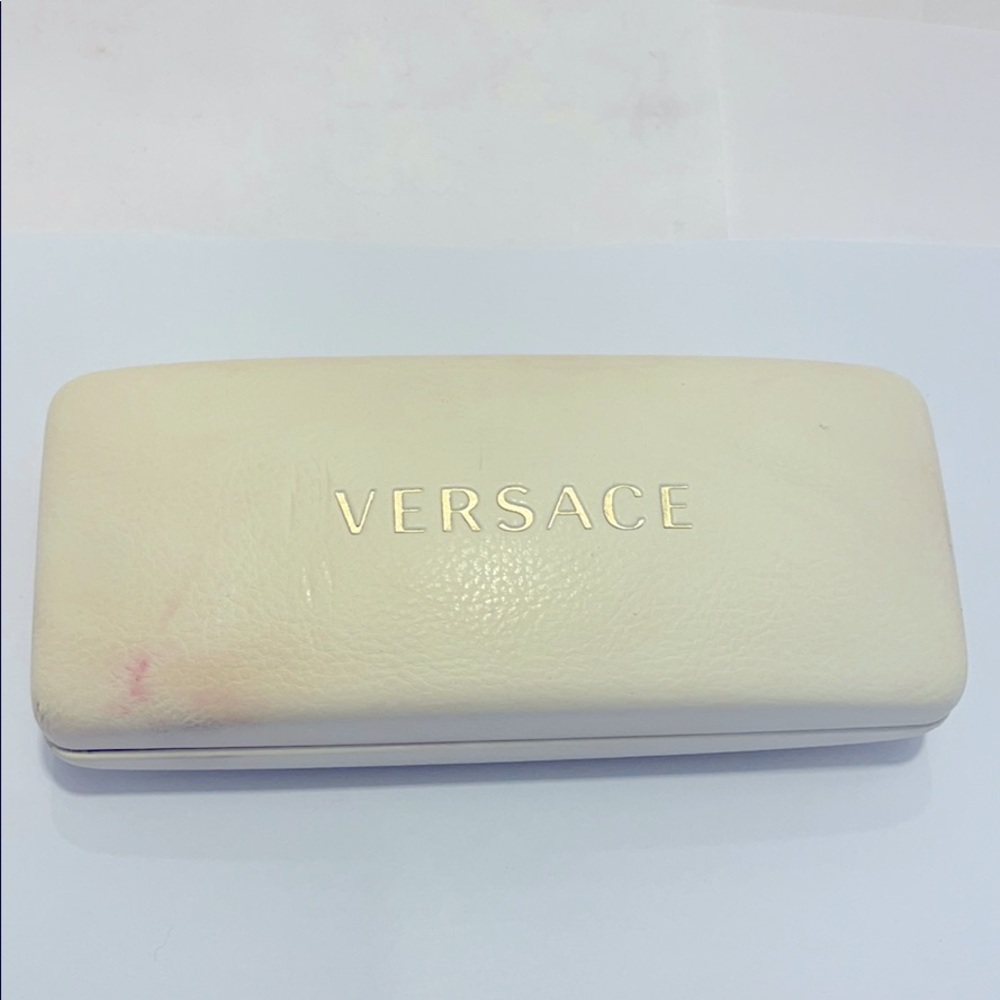 GentlyUsed VERSACE Offwhite Eyeglass Leather Case
